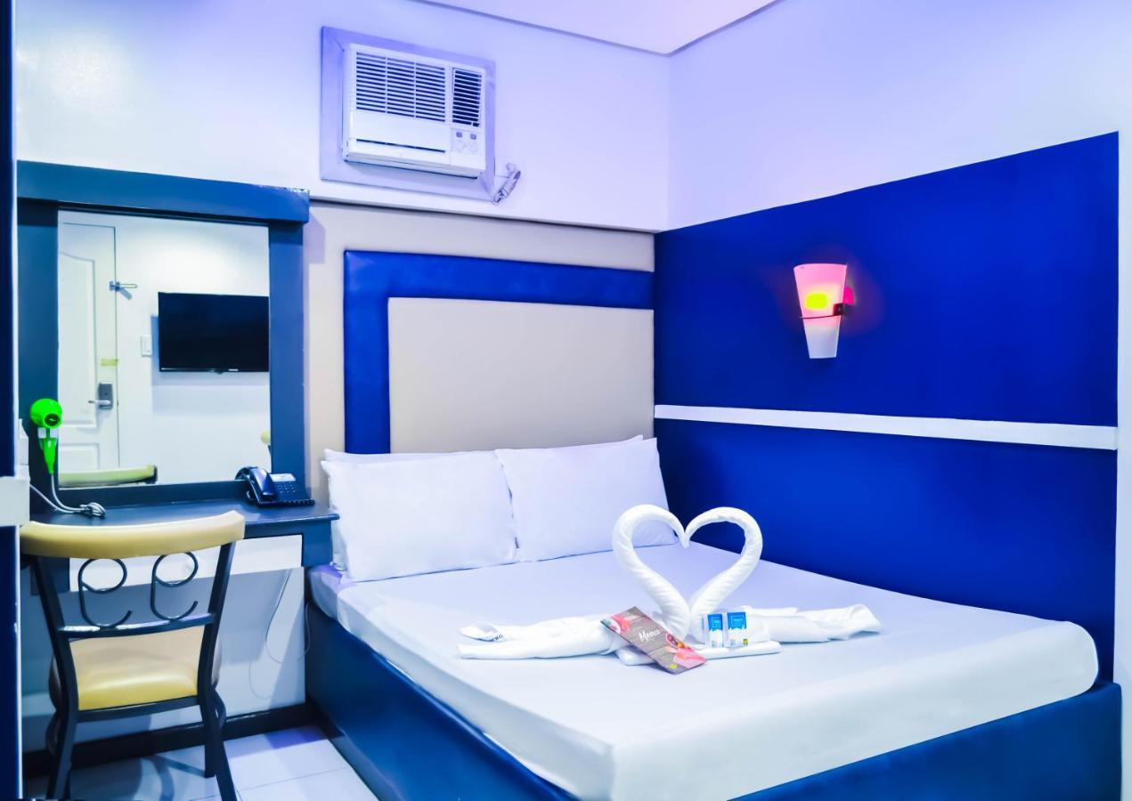Hotel 99 Cubao Quezon City Esterno foto