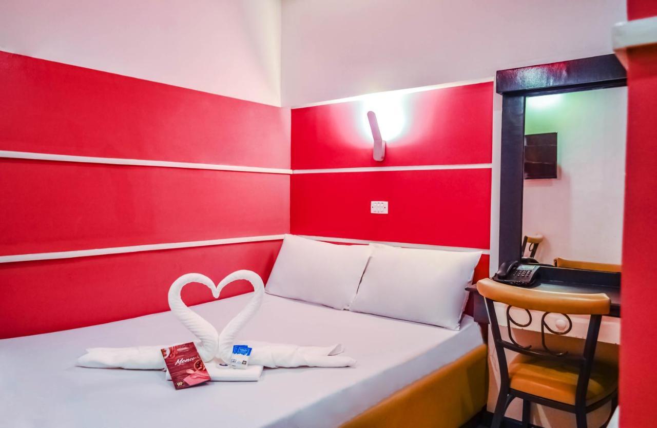 Hotel 99 Cubao Quezon City Esterno foto