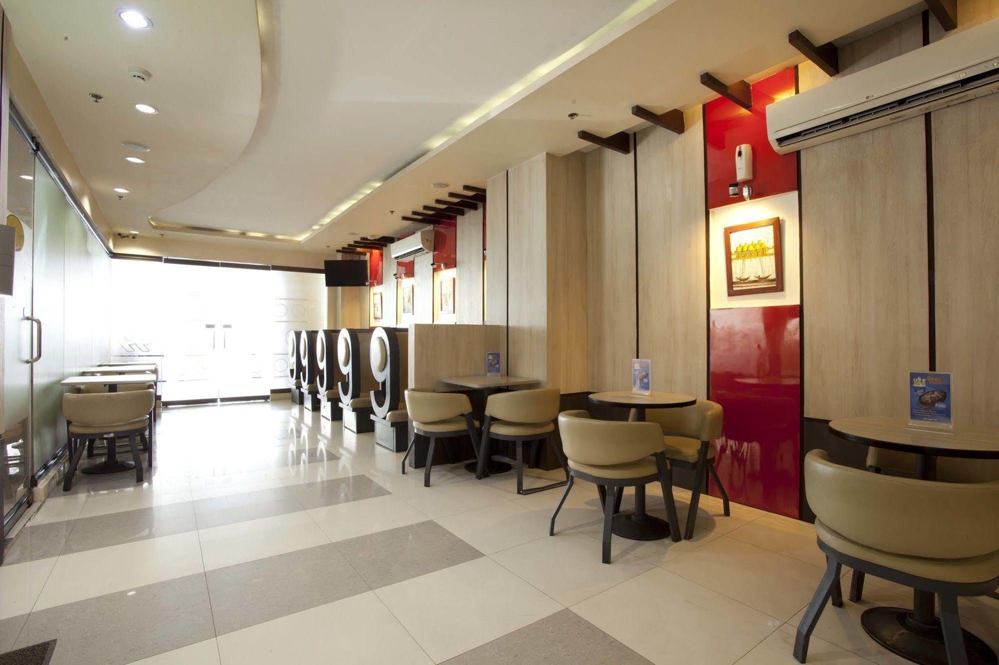 Hotel 99 Cubao Quezon City Esterno foto